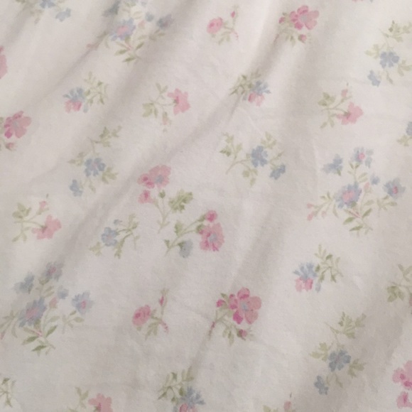 Meet your Posher, Sara - Picture 1 of 1